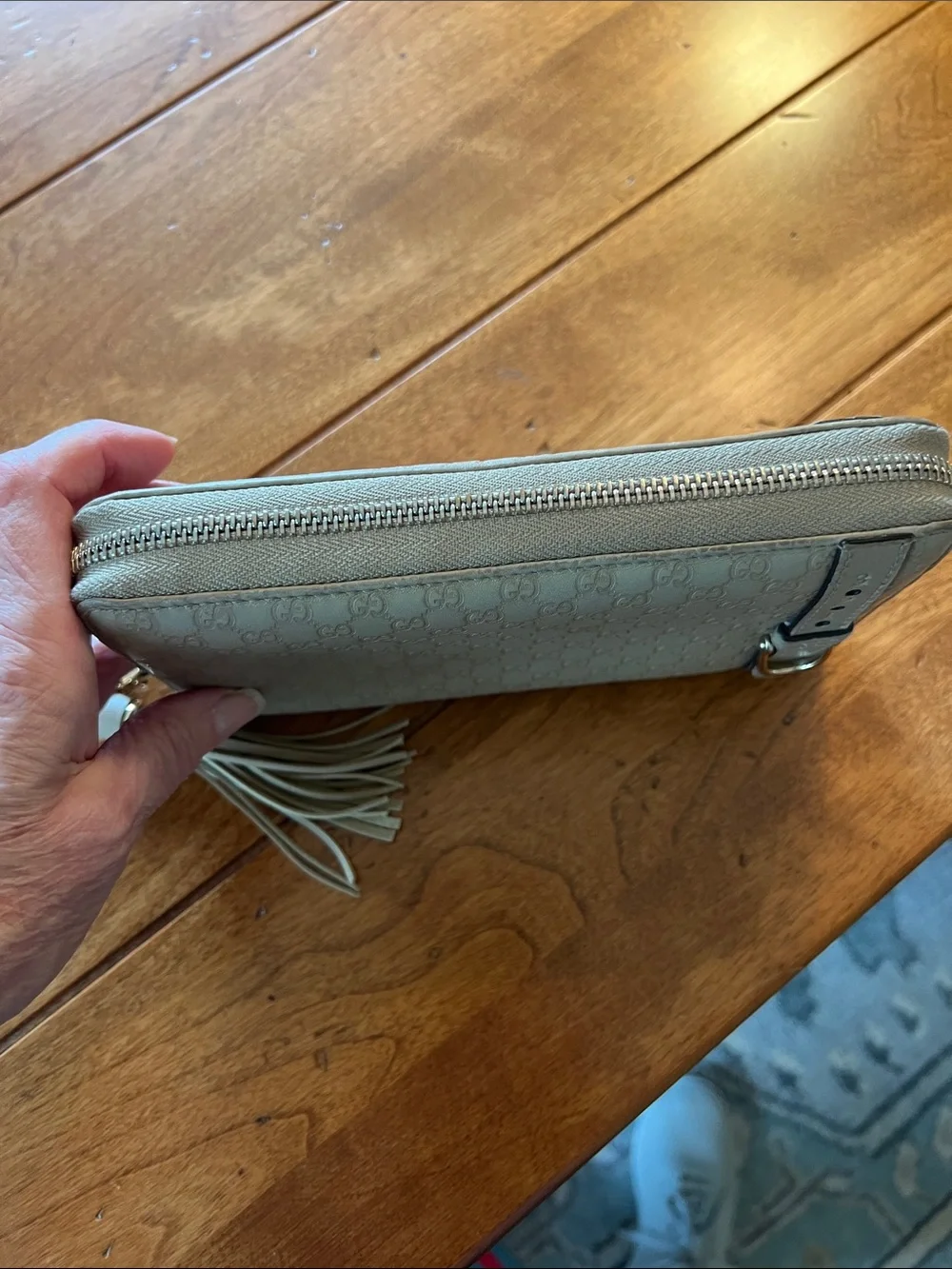Gucci Light Gray Signature Leather Zip Wallet with Tassel Accent MicrGucciassima